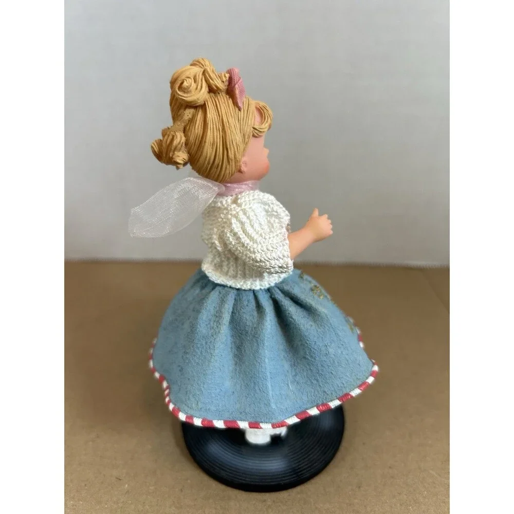 Madame Alexander 1950 Sock Hop Figurine Limited Edition 24/402 5.5” Poodle Skirt